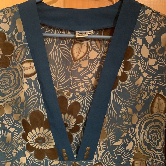 Sash Blouse - Picture 3 of 10